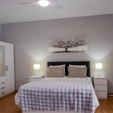 Sao Vicente Guest House 招待所 São Vicente