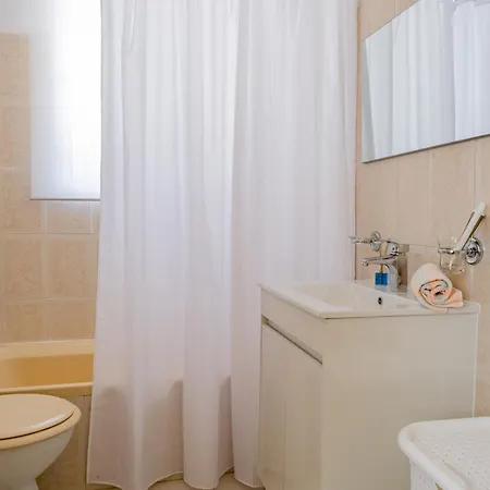 Sao Vicente Guest House 招待所