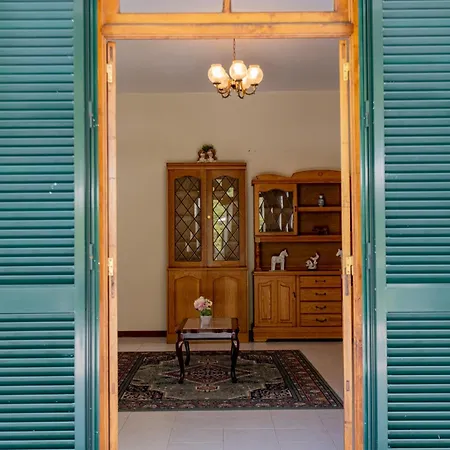 招待所 Sao Vicente Guest House *
