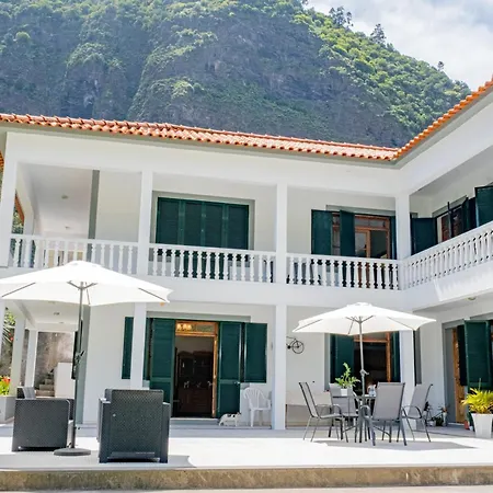 Sao Vicente Guest House * Сан-Висенти